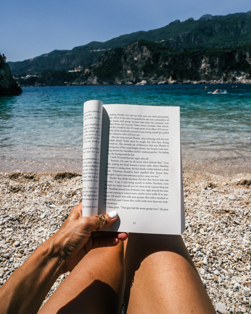A complete travel guide to Corfu, Greece including the best beaches, cliff jumping, viewpoints, hotels, restaurants, beach bars, Google Map pins and more.