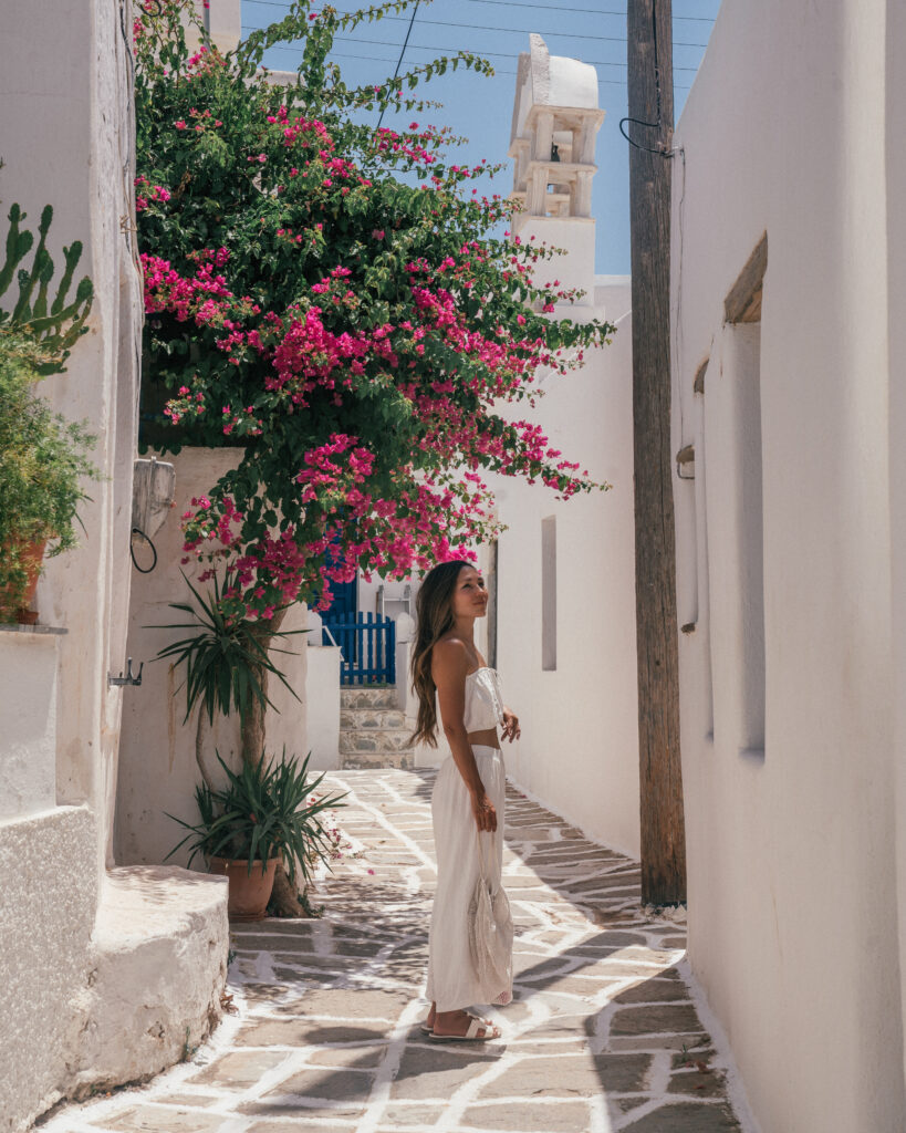A complete travel guide to Paros, Greece including the best beaches, villages, gelato shops, photo locations, hotels, restaurants, Google Map pins and more.