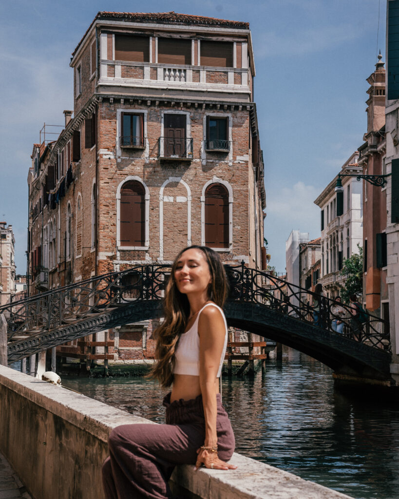 The ultimate photo guide to the 27 best Instagram spots in Venice, Italy including canals, bridges, viewpoints, historic sites and more.