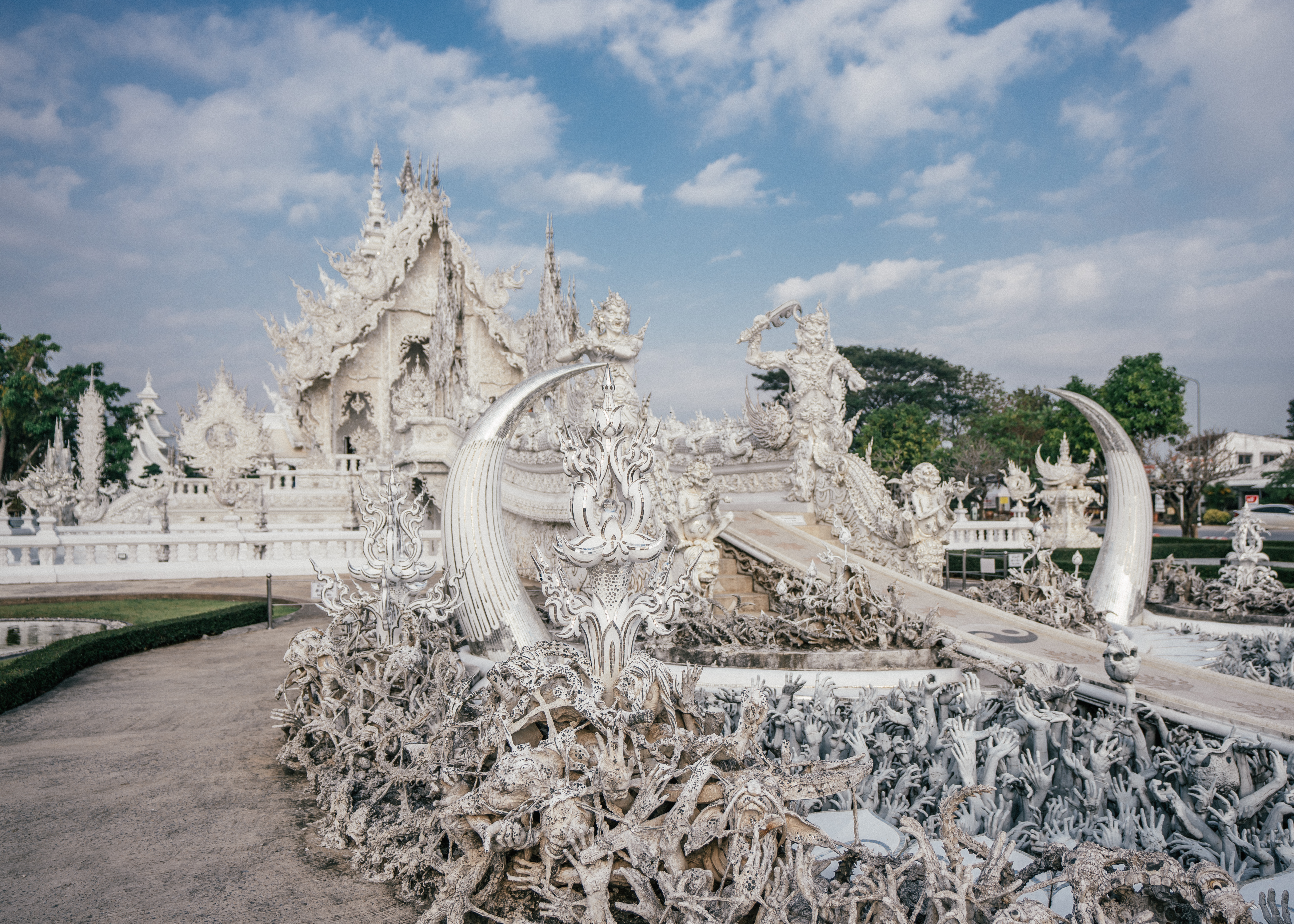 White Temple, Chiang Rai