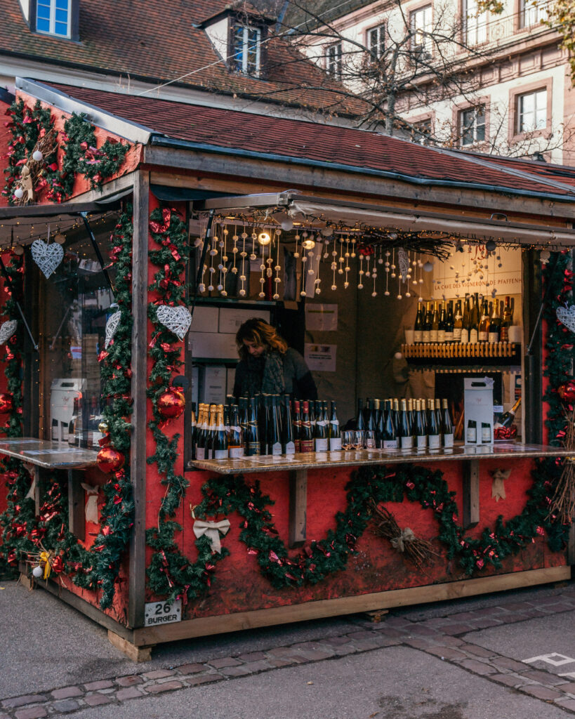 The ultimate guide to the Christmas markets of Alsace, France including Strasbourg, Colmar, Obernai, Eguisheim, Mulhouse, Ribeauville and more.