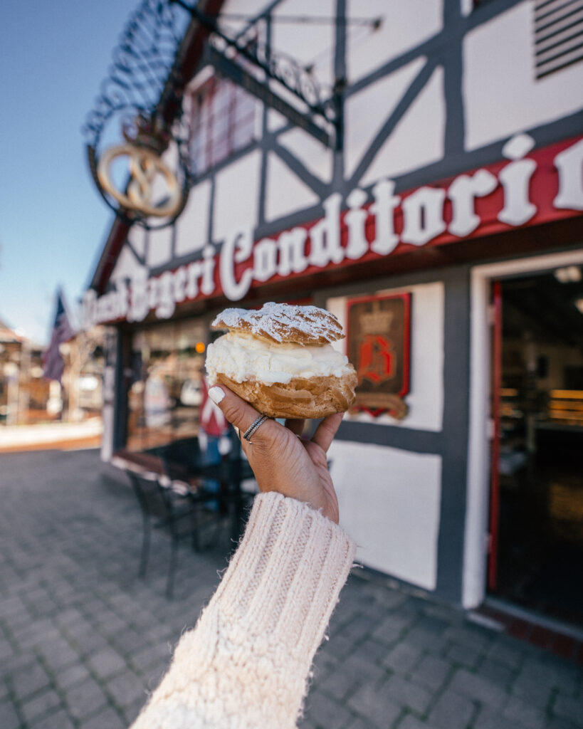 A complete guide to a long weekend in Solvang, California. 