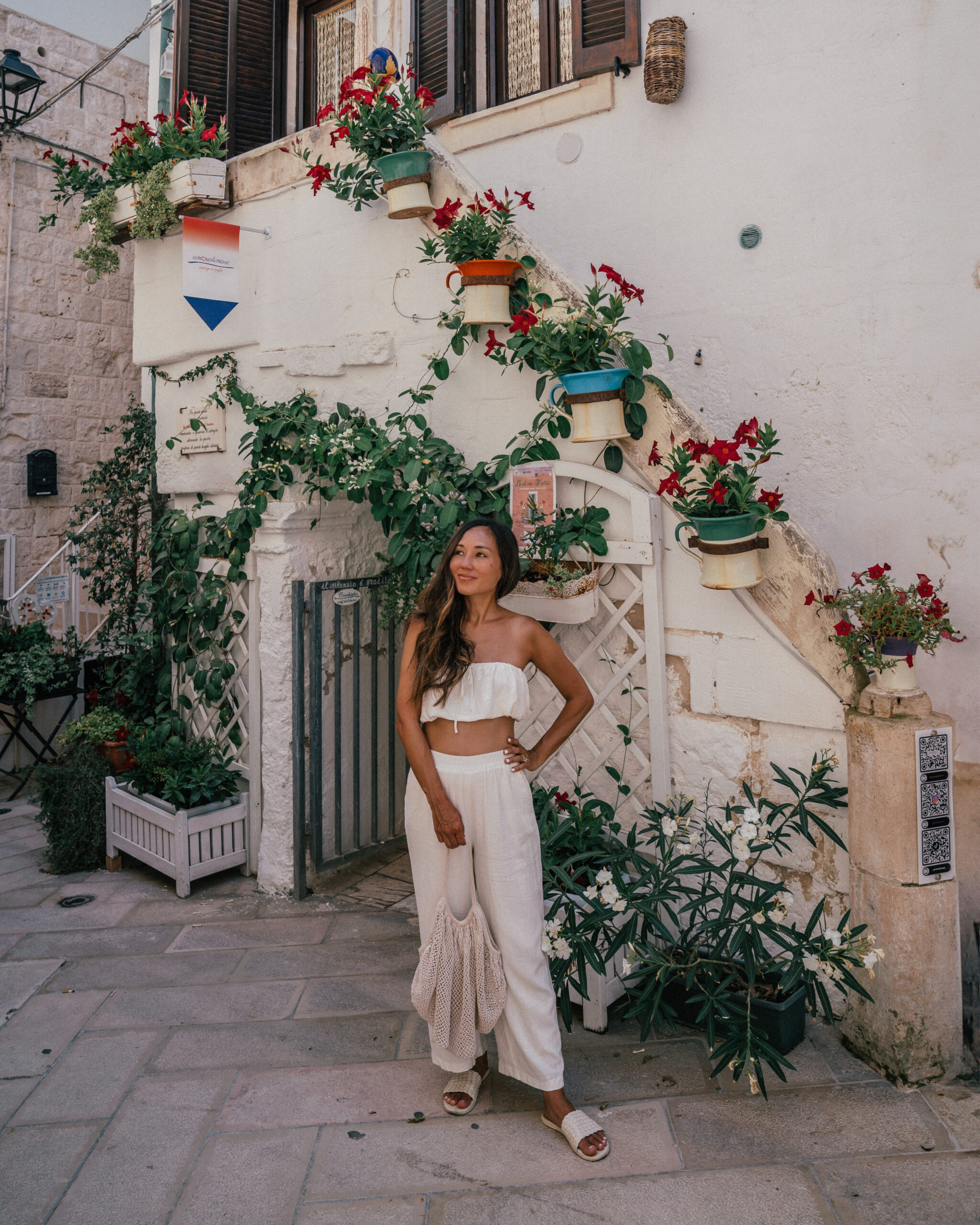 The ultimate guide to traveling to Puglia, Italy including the best towns, beaches, viewpoints, restaurants, hotels, Google Map pins and more.