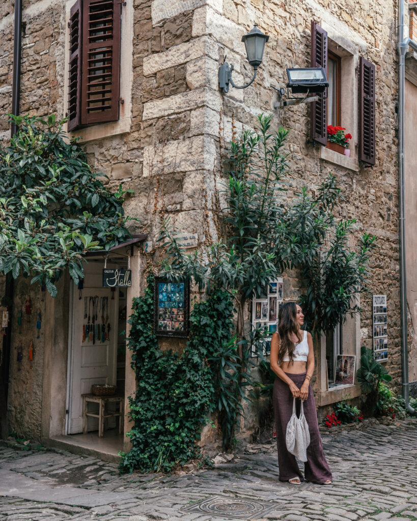 The ultimate seven day itinerary and travel guide for Istria Croatia including stops in Rovinj, Pula, Motovun, Hum, Bale, Grozjan, Brsec and Kamenjack National Park.