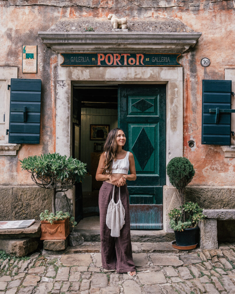 The ultimate seven day itinerary and travel guide for Istria Croatia including stops in Rovinj, Pula, Motovun, Hum, Bale, Grozjan, Brsec and Kamenjack National Park.