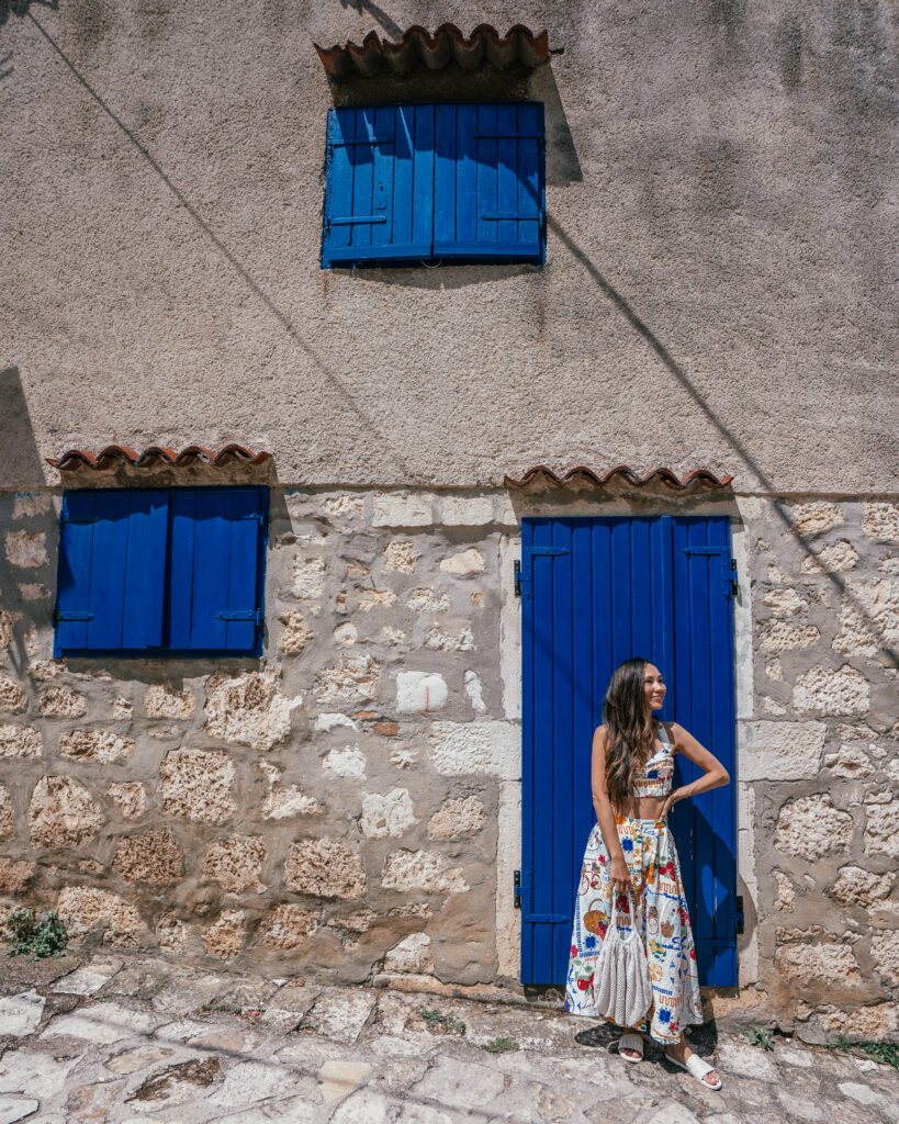 The ultimate travel guide to Rovinj, Croatia including the best places to visit, beaches, viewpoints, Istria day trips, hotels, cliff bars, restaurants and more.