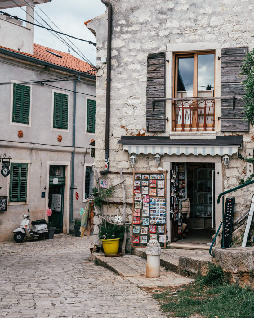 The ultimate travel guide to Rovinj, Croatia including the best places to visit, beaches, viewpoints, Istria day trips, hotels, cliff bars, restaurants and more.