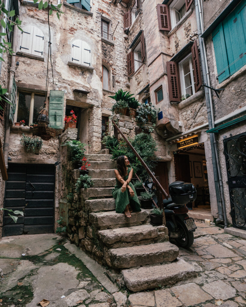 The ultimate travel guide to Rovinj, Croatia including the best places to visit, beaches, viewpoints, Istria day trips, hotels, cliff bars, restaurants and more.