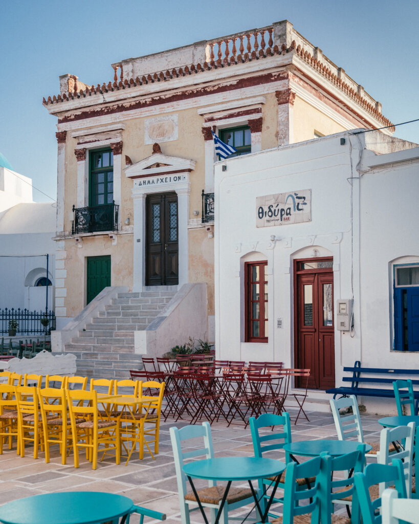 The ultimate guide to Serifos, Greece including the best places to visit, churches, beaches, hotels, villas, restaurants, bars and more.
