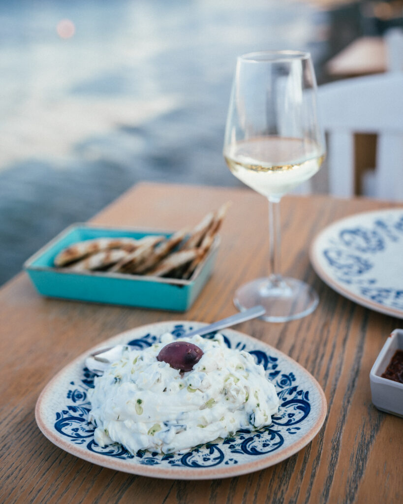 The ultimate guide to Serifos, Greece including the best places to visit, churches, beaches, hotels, villas, restaurants, bars and more.