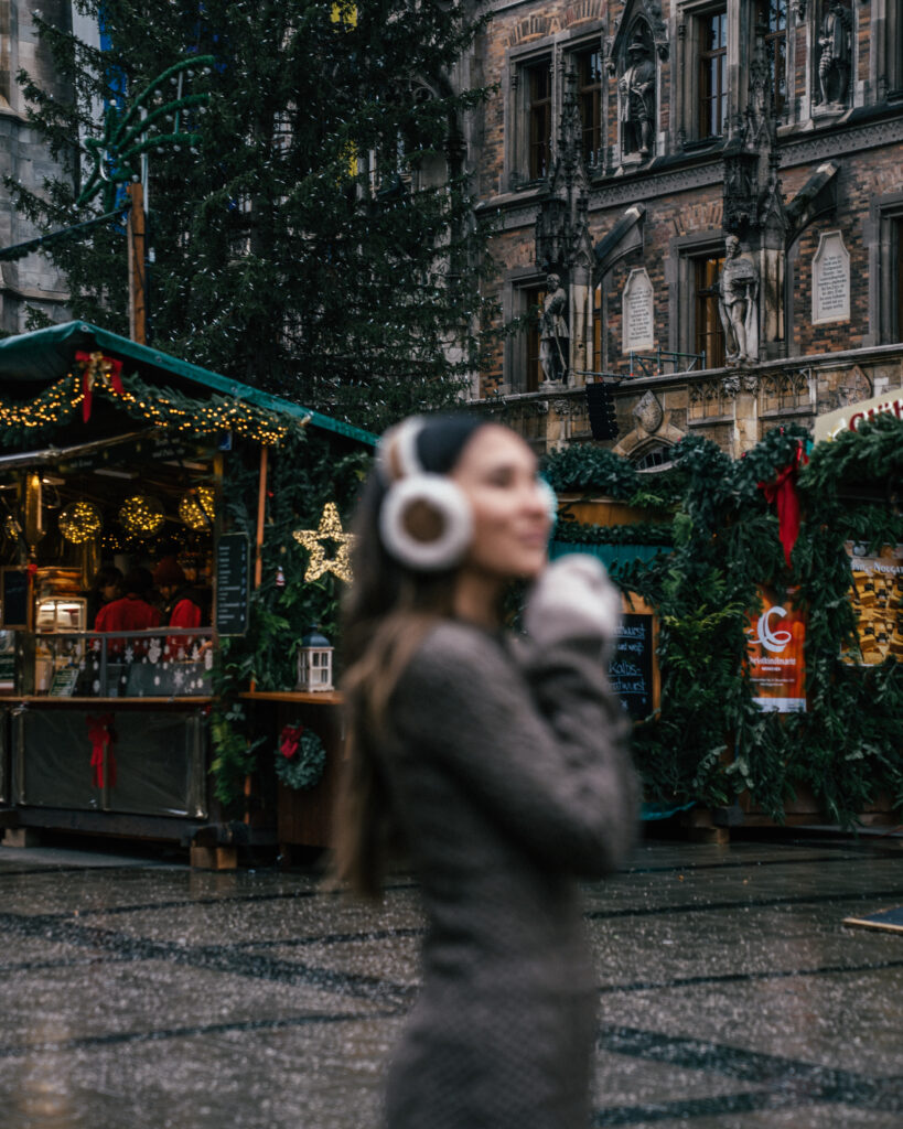 A complete guide to Christmas season in Munich, Germany including the best Christmas markets, places to visit, viewpoints, hotels, restaurants and more.