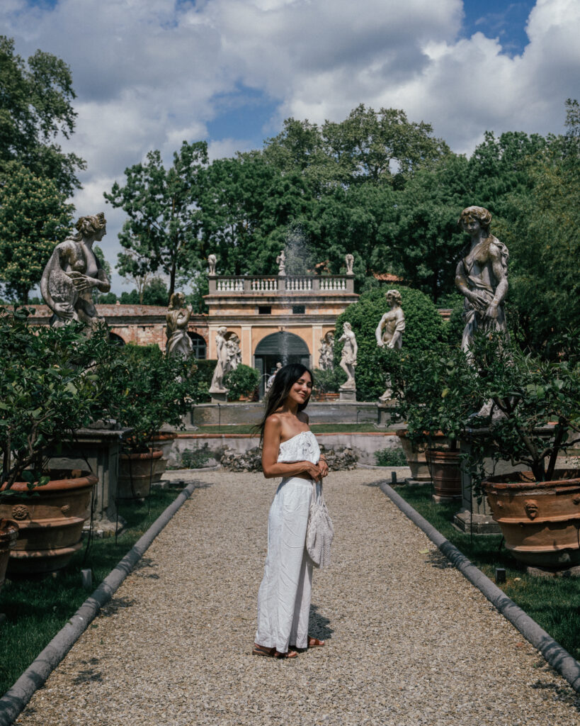 A complete travel guide to Lucca, Italy including the best historical sights, churches, restaurants, viewpoints, hotels and more.